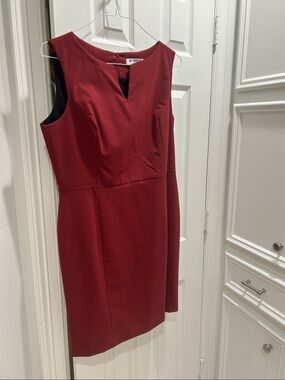 Of Mercer Sleeveless Wine Midi Sheath Dress with V-Notch